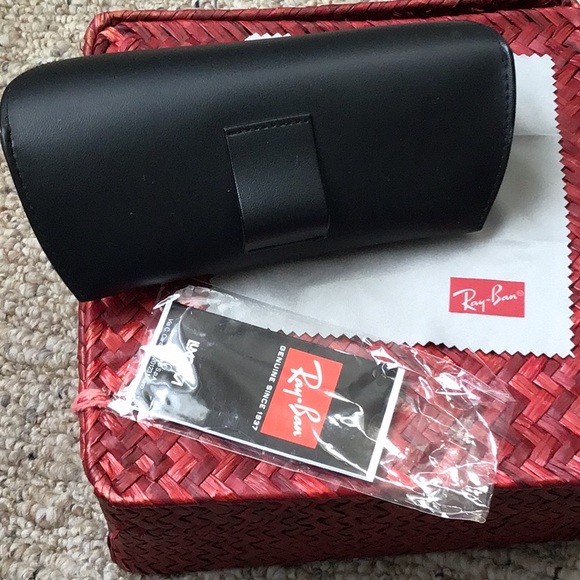 Ray Ban RX 5255 - Picture 16 of 16